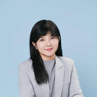 Dr. Yee Ling Chong